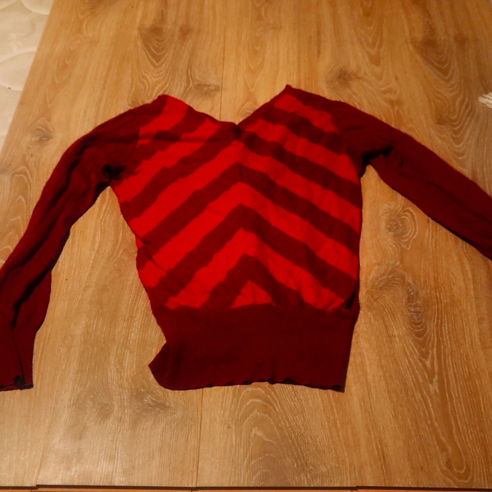 2tones Red Sweater
